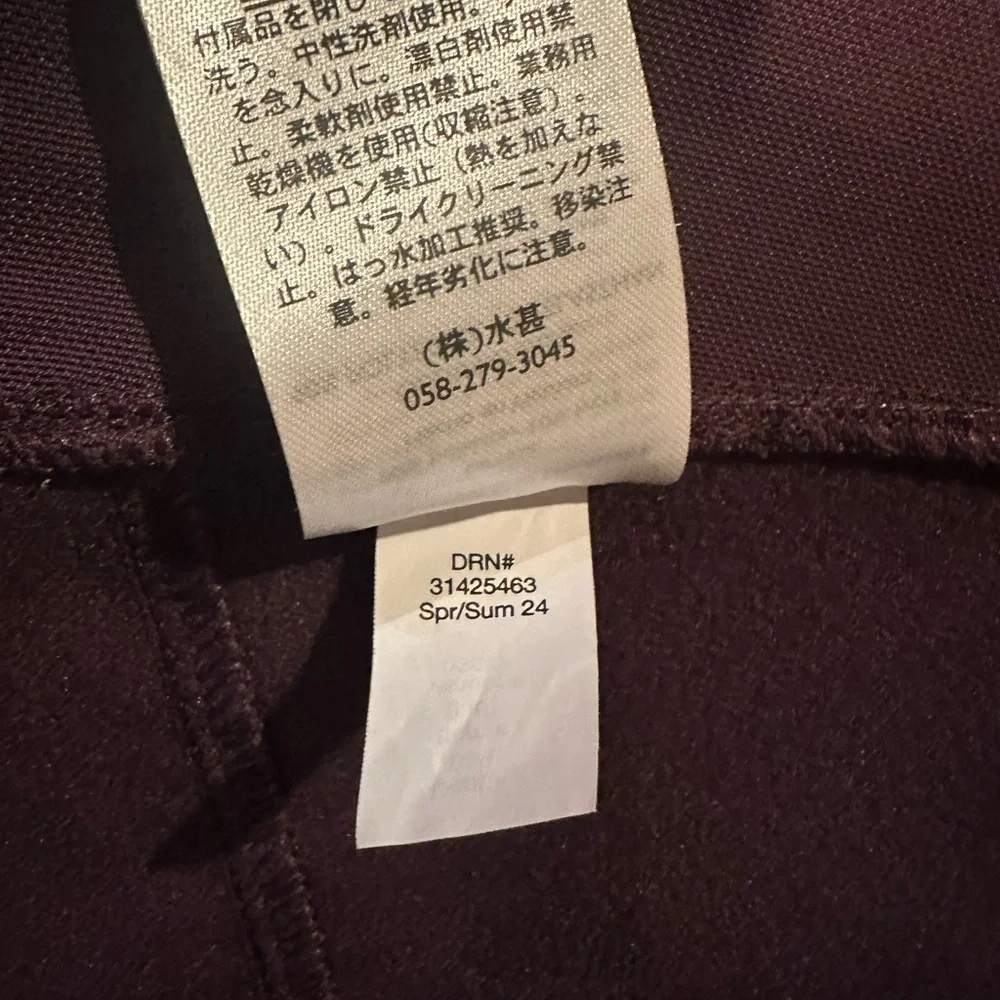Eddie Bauer Women's Deep Purple Sandstone Backbone Shell Windbreaker Jacket XL - Picture 7 of 7